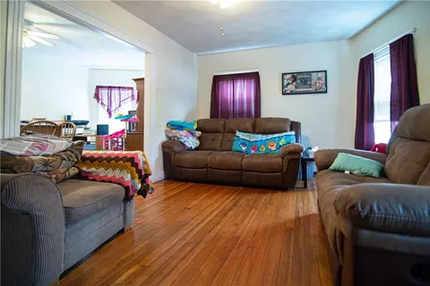 131 Pullen Ave, Pawtucket, RI 02861 photo 24