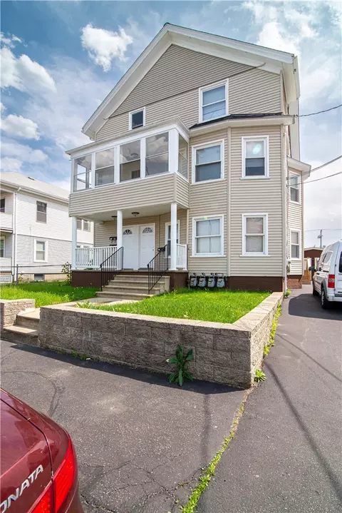131 Pullen Ave, Pawtucket, RI 02861 photo 48