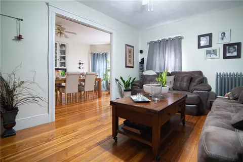 131 Pullen Ave, Pawtucket, RI 02861 photo 5