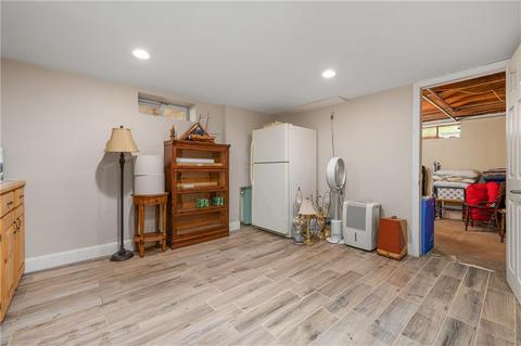 32 Damon Ave, Warwick, RI 02889 photo 25