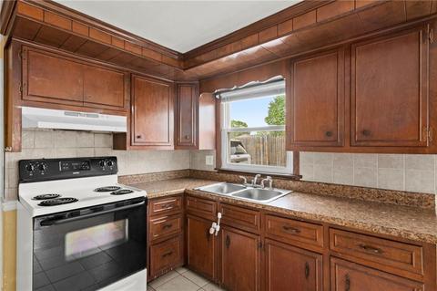 160 Hillcrest Ave, Providence, RI 02908 photo 15