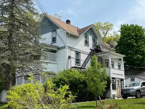 907 Bernon St, Woonsocket, RI 02895 photo 1