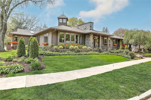 642 Blackstone Blvd, Providence, RI 02906
