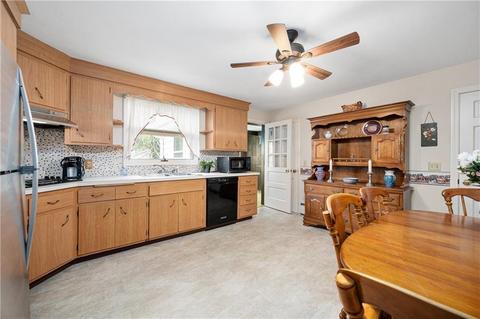 27 Ella Ave, Woonsocket, RI 02895 photo 6