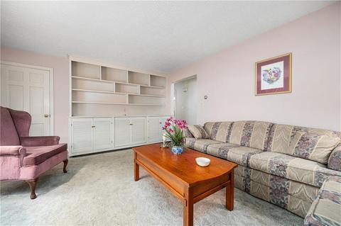 27 Ella Ave, Woonsocket, RI 02895 photo 15