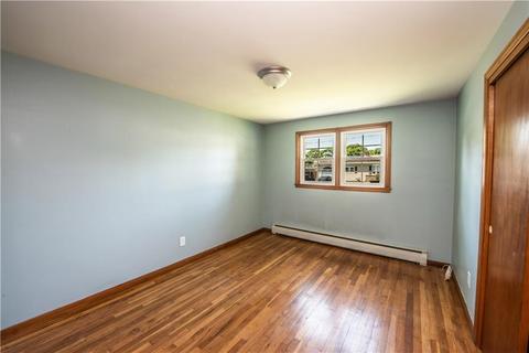16 Esquire Ave, Warwick, RI 02889 photo 15
