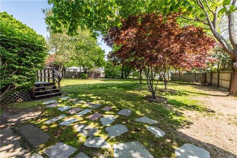 16 Esquire Ave, Warwick, RI 02889 photo 26