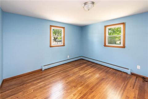 16 Esquire Ave, Warwick, RI 02889 photo 22