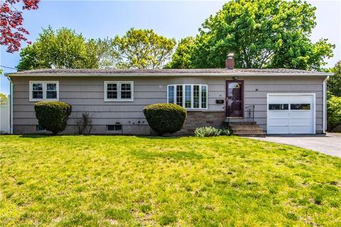 16 Esquire Ave, Warwick, RI 02889 photo 1
