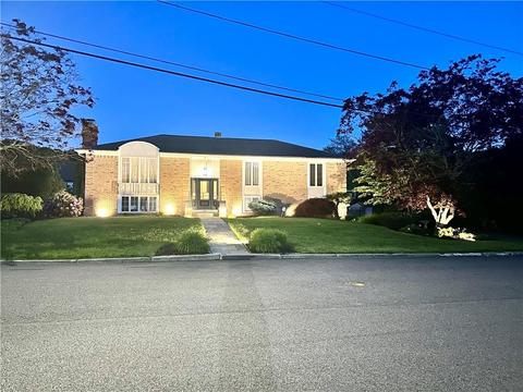 36 Conifer Dr, North Providence, RI 02904