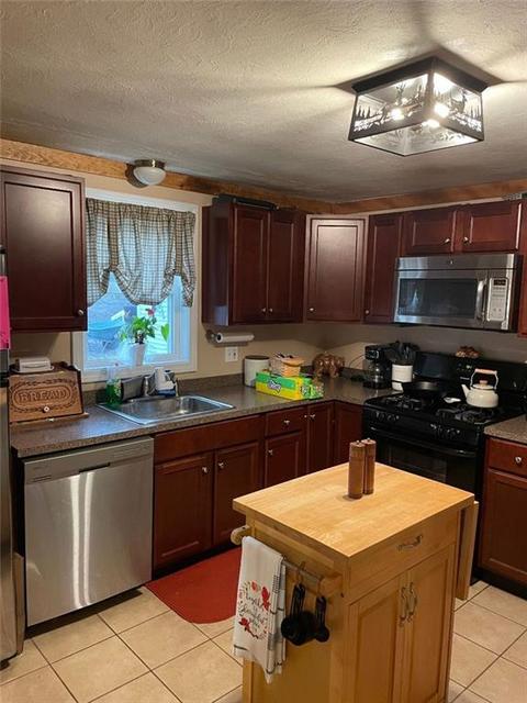 131 Arnold Rd, Coventry, RI 02816 photo 11