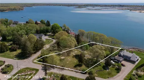 90 Wagner Rd, Westerly, RI 02891 photo 5