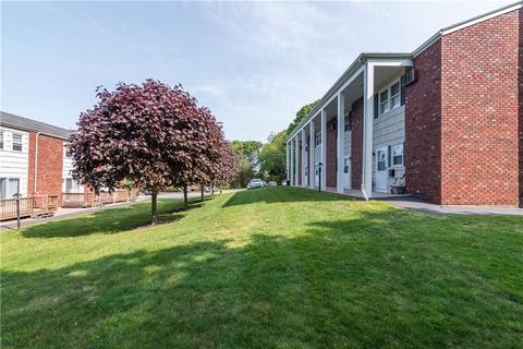 21 7 Crestview Dr #C, Westerly, RI 02891 photo 6