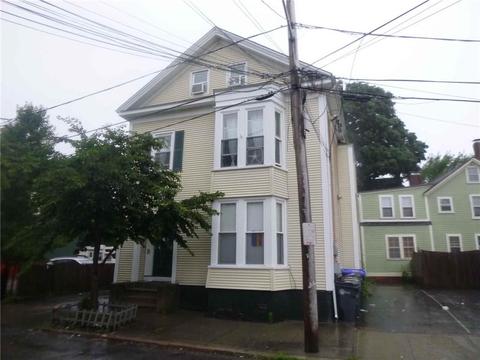28 Ringgold St #3, Providence, RI 02903