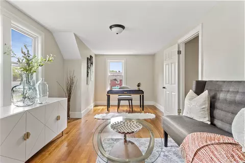 46 Crest Ave, Warwick, RI 02886 photo 16