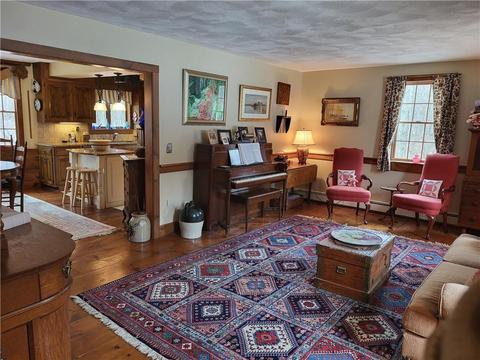 276 Widow Sweets Rd, Exeter, RI 02822 photo 10