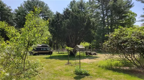 28 Black Plain Rd, Exeter, RI 02822 photo 2