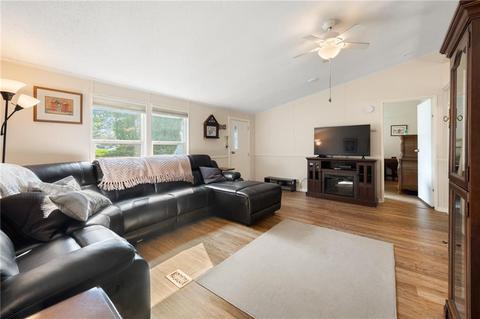 18 Lear Dr, Coventry, RI 02816 photo 3