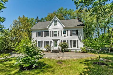 85 Putnam Pike, Glocester, RI 02814 photo 2