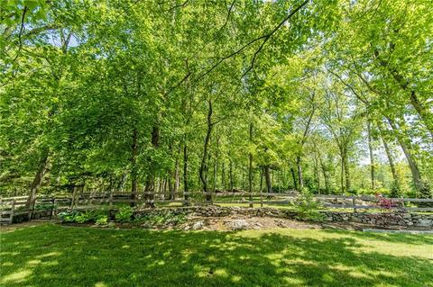 85 Putnam Pike, Glocester, RI 02814 photo 39