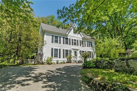 85 Putnam Pike, Glocester, RI 02814 photo 1