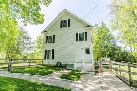 85 Putnam Pike, Glocester, RI 02814 photo 5