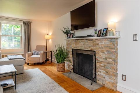 111 Windermere Way, Warwick, RI 02886 photo 8