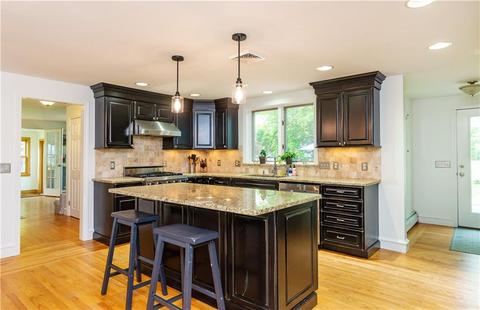 111 Windermere Way, Warwick, RI 02886 photo 17