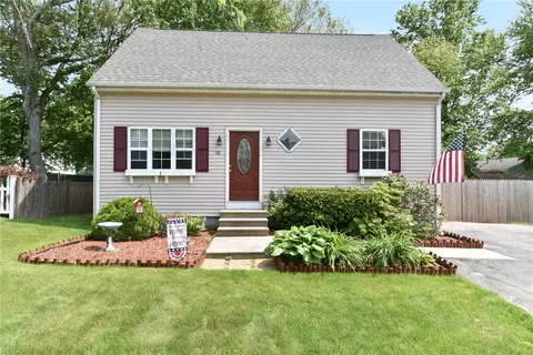 58 Weeks St, Cumberland, RI 02864