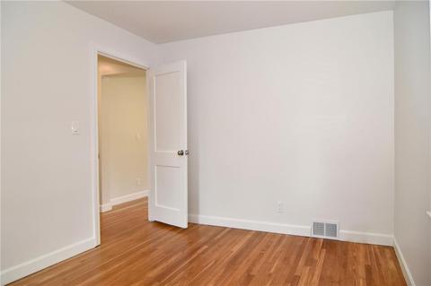 228 Taft Ave, Warwick, RI 02886 photo 8