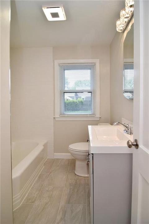 228 Taft Ave, Warwick, RI 02886 photo 23