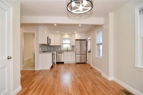 228 Taft Ave, Warwick, RI 02886 photo 4