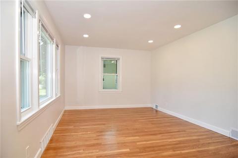 228 Taft Ave, Warwick, RI 02886 photo 7