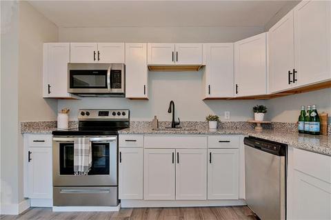 98 Bellingham St, Woonsocket, RI 02895 photo 9