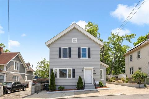 28 Hendrick St, Providence, RI 02908