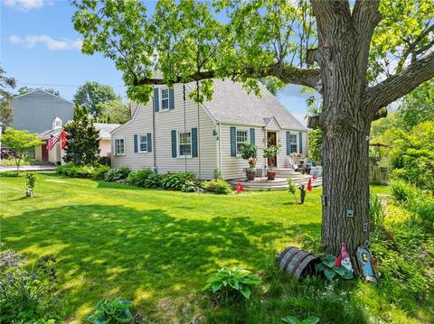 520 Meadow View Ave, Warwick, RI 02887 photo 43