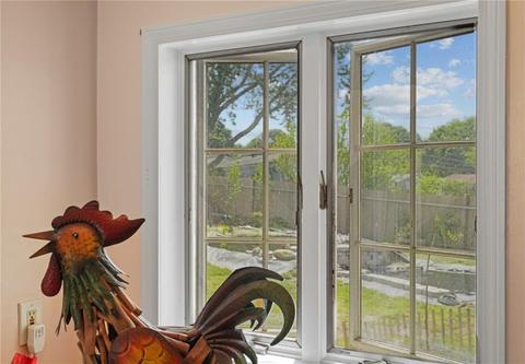 520 Meadow View Ave, Warwick, RI 02887 photo 17