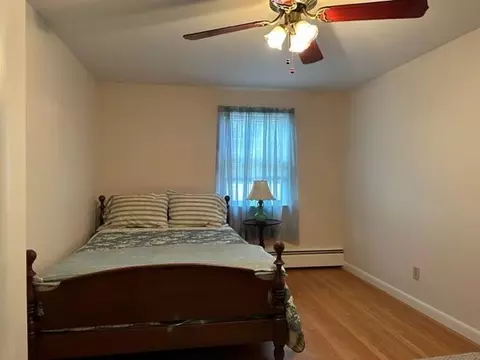 323 Thames Ave, Warwick, RI 02886 photo 18