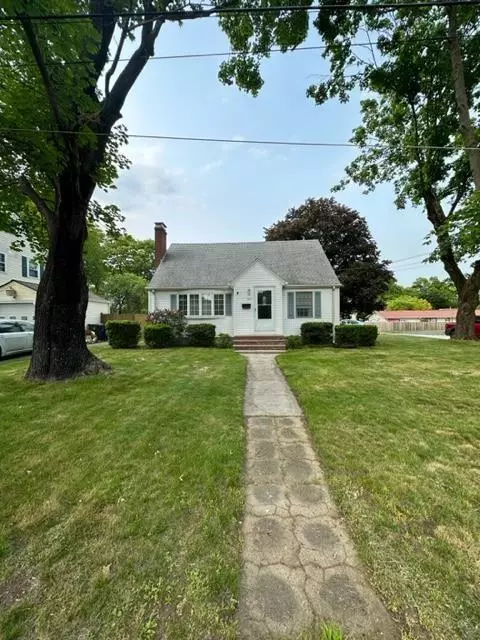 323 Thames Ave, Warwick, RI 02886 photo 30
