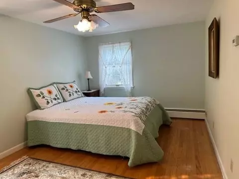 323 Thames Ave, Warwick, RI 02886 photo 14