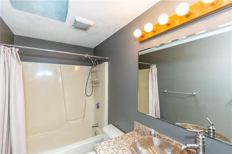 35 Stephanie Ct, Warwick, RI 02889 photo 18