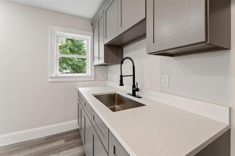 108 Parker St, Woonsocket, RI 02895 photo 10