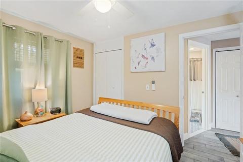10 Avon Ave, Warwick, RI 02889 photo 36