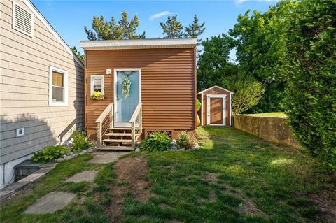 10 Avon Ave, Warwick, RI 02889 photo 38