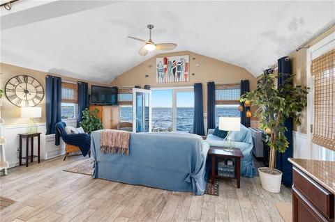 10 Avon Ave, Warwick, RI 02889 photo 19