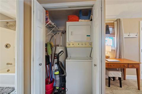 10 Avon Ave, Warwick, RI 02889 photo 37