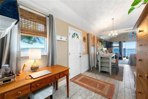10 Avon Ave, Warwick, RI 02889 photo 29