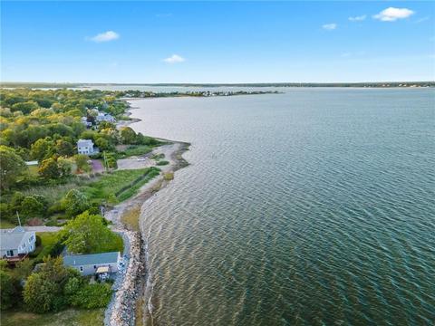 10 Avon Ave, Warwick, RI 02889 photo 8