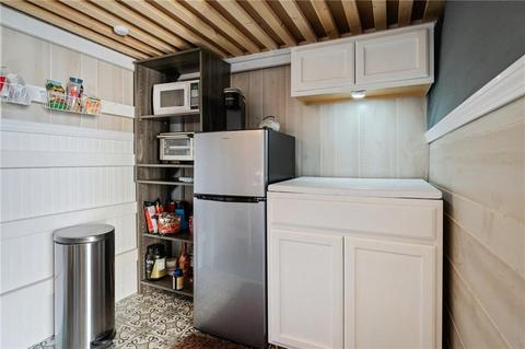 10 Avon Ave, Warwick, RI 02889 photo 41