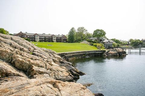 111 Harrison Ave #B10, Newport, RI 02840